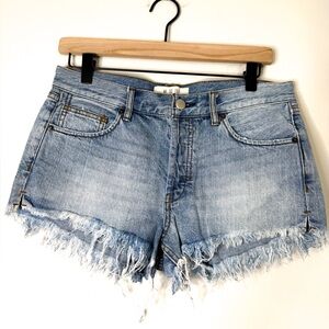 We The Free Light Blue Frayed Hem Cotton Denim Cutoff Shorts size 27